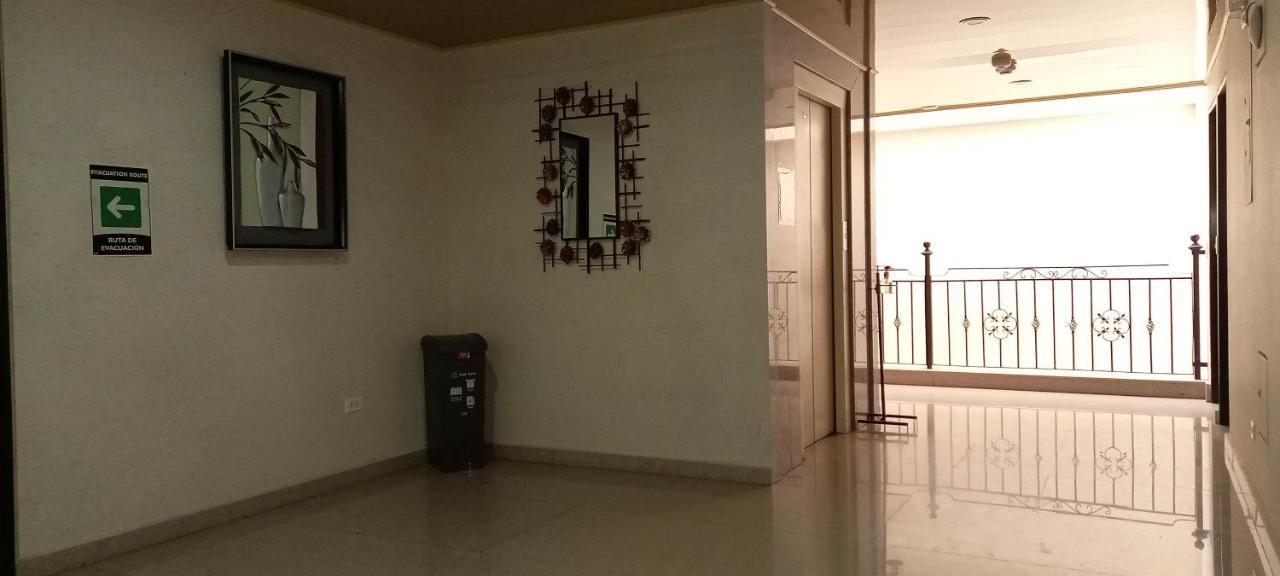 Hoteles Bogota Inn Lago Chico Zona Rosa Extérieur photo