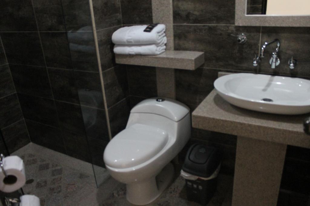 Hoteles Bogota Inn Lago Chico Zona Rosa Extérieur photo